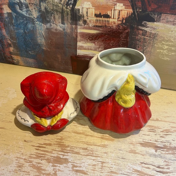 Vintage hand painted Goldilocks cookie jar - Picture 16 of 16